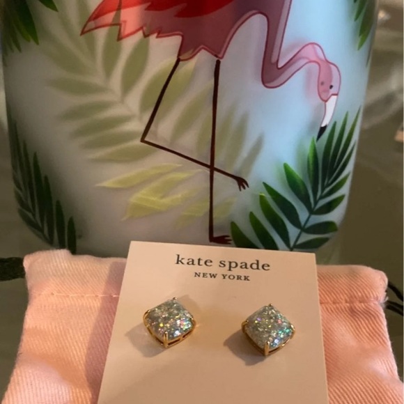 Kate Spade New York NWT Fabfitfun earrings - Picture 2 of 3